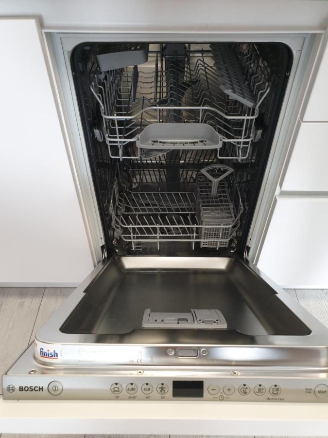 Private Apartment, Aircondition, Hd Tv Pl & De, Wifi, Garage, Fully Equipped, Near Beach Kołobrzeg Eksteriør bilde