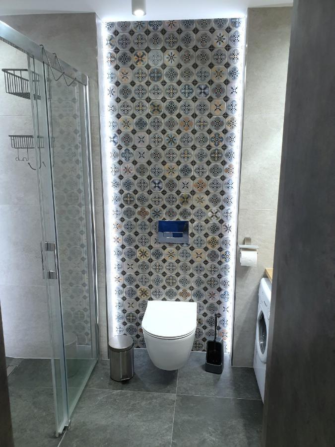 Private Apartment, Aircondition, Hd Tv Pl & De, Wifi, Garage, Fully Equipped, Near Beach Kołobrzeg Eksteriør bilde