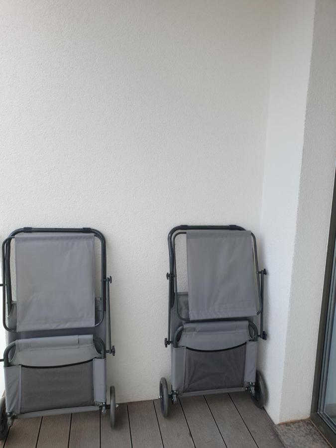 Private Apartment, Aircondition, Hd Tv Pl & De, Wifi, Garage, Fully Equipped, Near Beach Kołobrzeg Eksteriør bilde